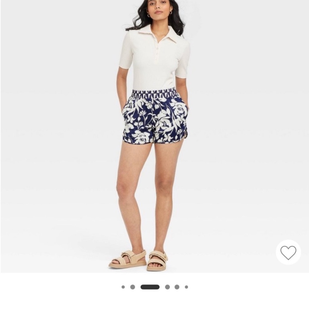 a new day Navy and White Floral Elastic-Waist Shorts with Pockets